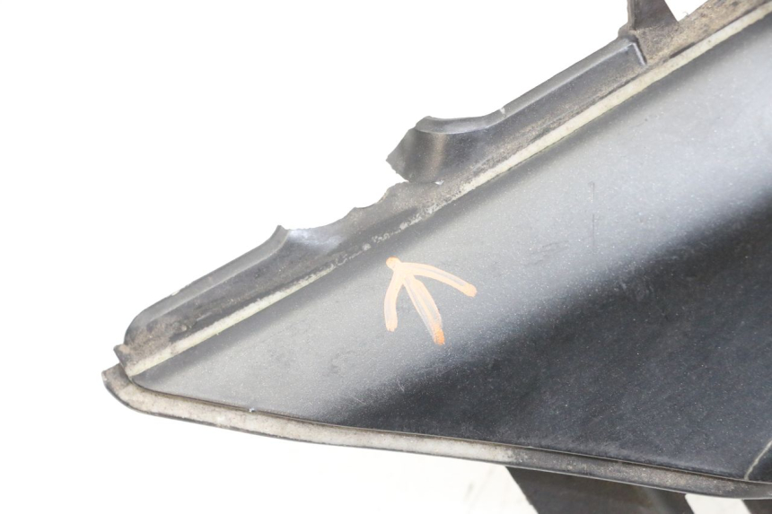 photo de LEFT REAR SIDE PANEL PIAGGIO X10 125 (2012 - 2017) - Checked used part