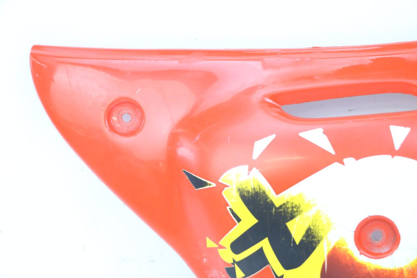 photo de LEFT REAR SIDE PANEL PEUGEOT XP6 50 (1997 - 2003) - Fixing points details