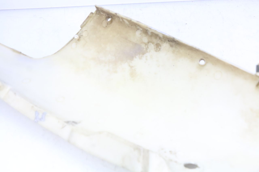photo de LEFT REAR SIDE PANEL YIYING YY50QT-10 50 (2007 - 2022) - Zoom on usage condition