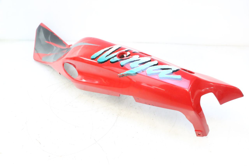photo de REAR LEFT PANEL KAWASAKI ZX-6R ZX6R 600 (1995 - 1997) - High-resolution close-up