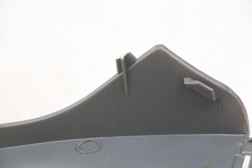 photo de RIGHT FRONT SIDE PANEL ECCITY ARTELEC 670 1 (2013 - 2017) - Surface and material condition