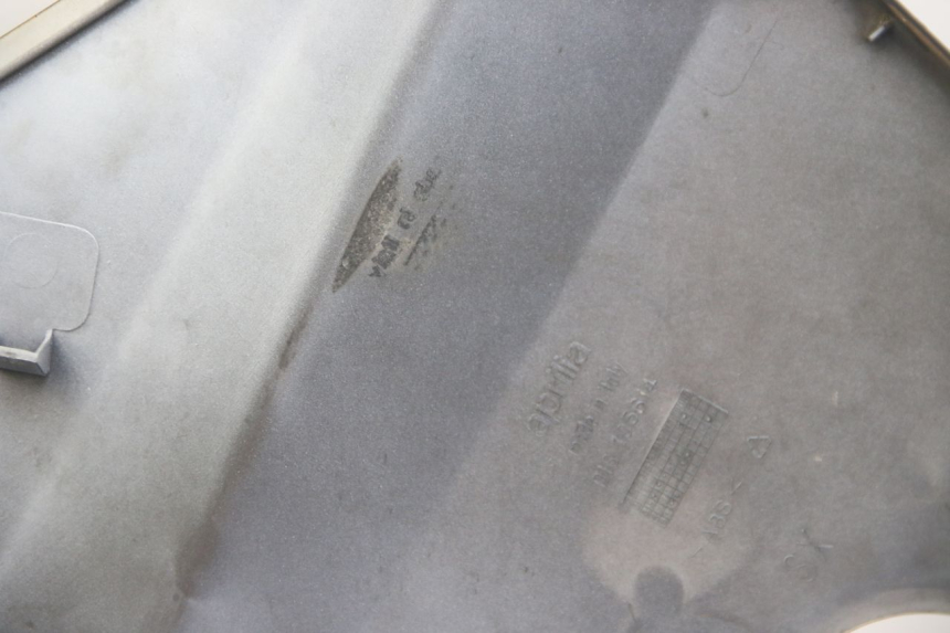 photo de RIGHT FRONT SIDE PANEL APRILIA ATLANTIC 500 (2002 - 2003) - Component zoom