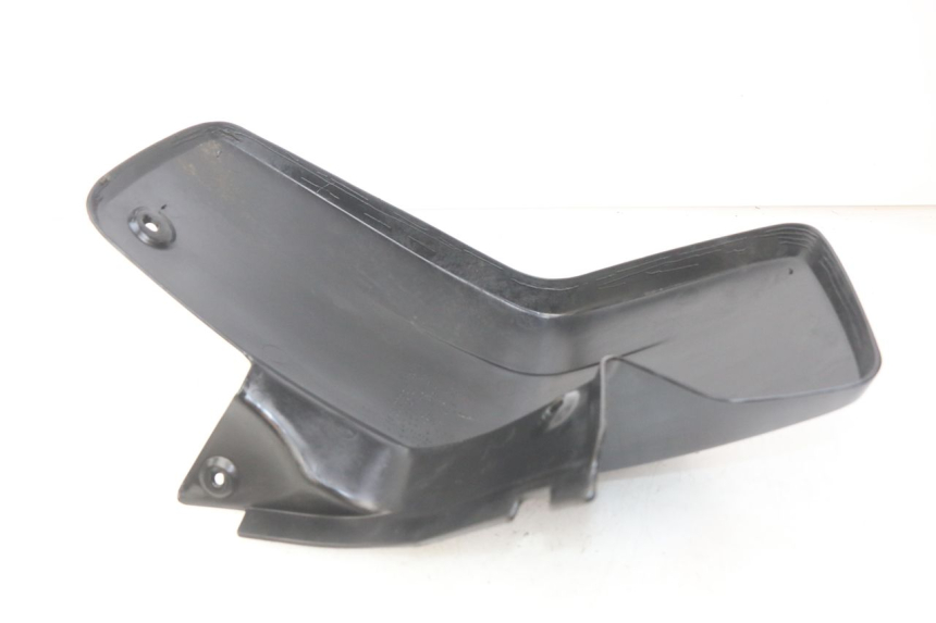 photo de RIGHT FRONT FAIRING YAMAHA BLASTER 200 (2003 - 2007) - Zoom on usage condition