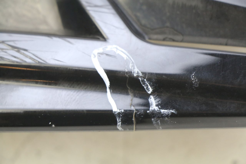 photo de RIGHT FRONT SIDE PANEL ORCAL CAVARO 4T 50 (2019 - 2023) - Zoom on usage condition