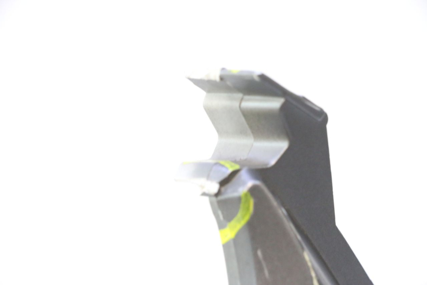 photo de RIGHT FRONT FAIRING PEUGEOT CITYSTAR 2T 50 (2018 - 2021) - Distinctive features