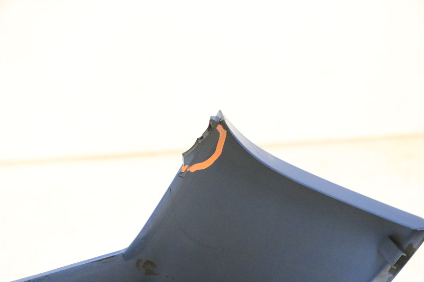 photo de RIGHT FRONT FAIRING YAMAHA FJR ABS 1300 (2006 - 2012) - Surface and material condition