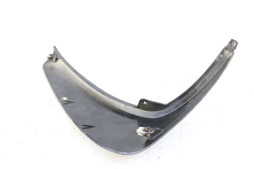 photo de Right front side panel PEUGEOT GEOPOLIS RS 125 (2007 - 2009) - Zoom on usage condition