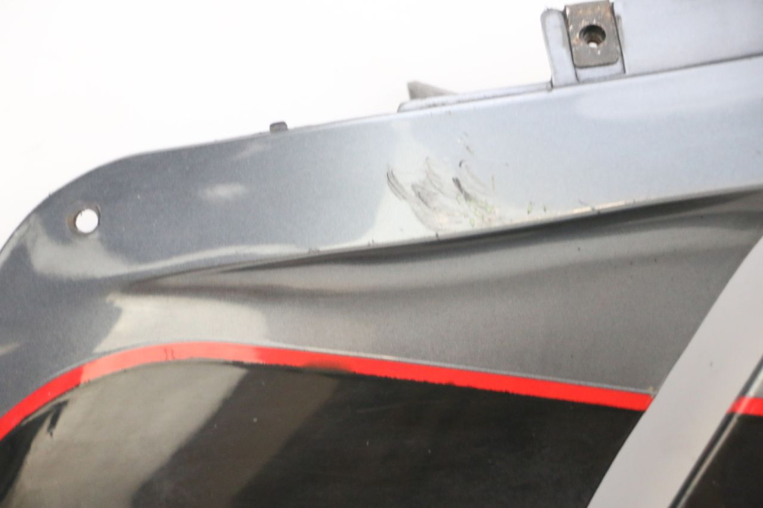 photo de RIGHT FRONT FAIRING KAWASAKI GPZ RX 1000 (1986 - 1988) - Detailed visual inspection