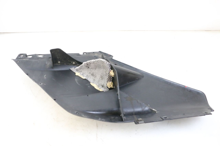 photo de RIGHT FRONT FAIRING KAWASAKI GPZ RX 1000 (1986 - 1988) - Checked used part