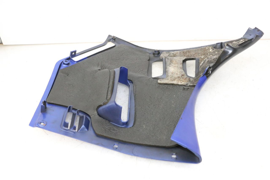photo de RIGHT FRONT FAIRING KAWASAKI GTR 1000 (1994 - 2004) - Surface and material condition