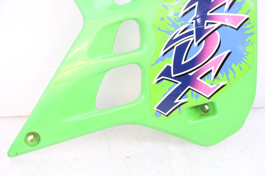 photo de RIGHT FRONT FAIRING KAWASAKI KDX 125 (1990 - 1991) - Product overview