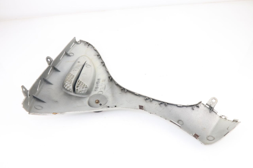photo de RIGHT FRONT FAIRING KYMCO COBRA 100 (1998 - 2003) - Component detail