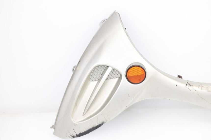 photo de RIGHT FRONT FAIRING KYMCO COBRA 100 (1998 - 2003) - Product overview