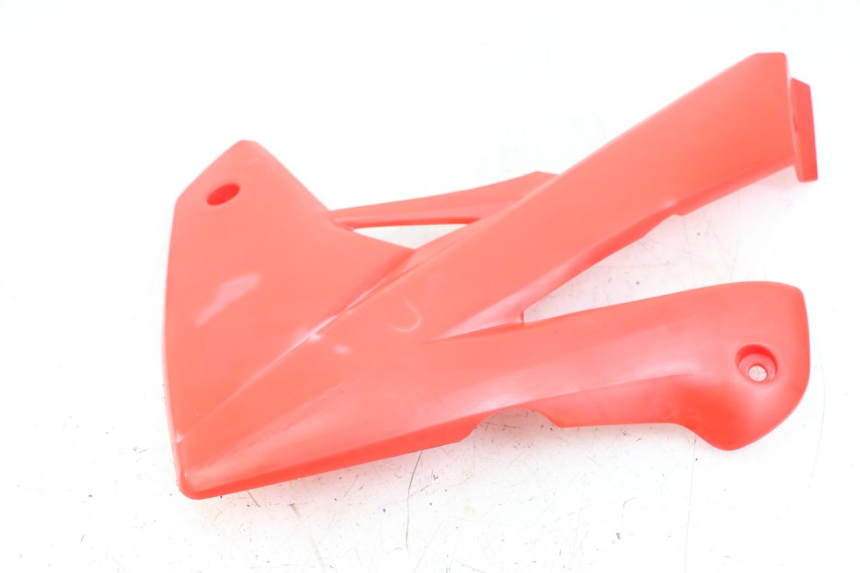 photo de RIGHT FRONT FAIRING RIEJU MRT 50 (2018 - 2021) - Technical close-up