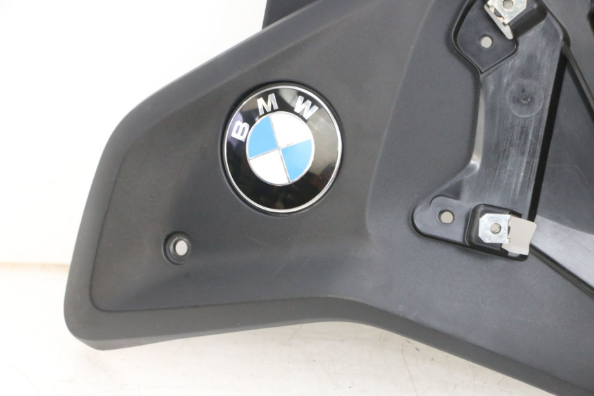 photo de RIGHT FRONT FAIRING BMW R GS 1250 (2021 - 2024) - Additional view of the item