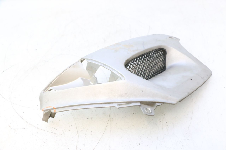 photo de RIGHT FRONT SIDE PANEL PEUGEOT SPEEDFIGHT LC 50 (1996 - 2002) - Surface and material condition