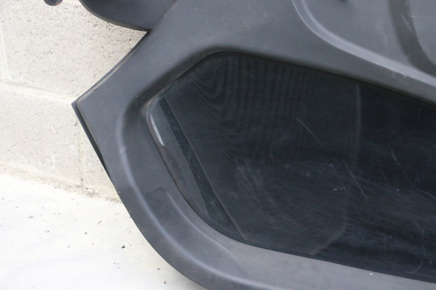 photo de RIGHT FRONT FAIRING RENAULT TWIZY 45 (2012 - 2019) - High-resolution close-up