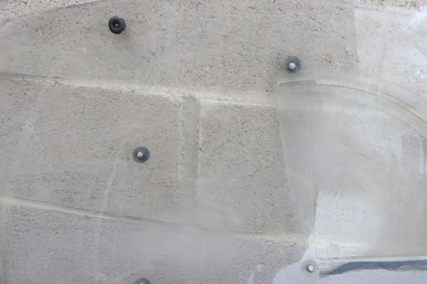 photo de RIGHT FRONT FAIRING RENAULT TWIZY 45 (2012 - 2019) - Fixing points details