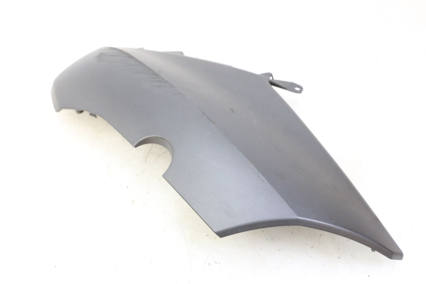 photo de RIGHT FRONT FAIRING YAMAHA XMAX X-MAX 125 (2021 - 2025) - Additional view of the item