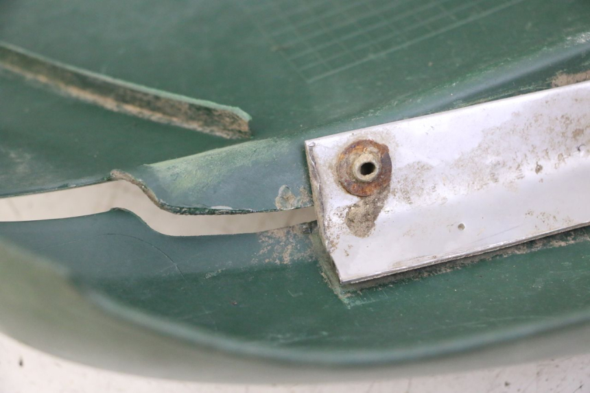 photo de RIGHT FRONT FAIRING YAMAHA YFM GRIZZLY 550 (2008 - 2015) - Alternative perspective