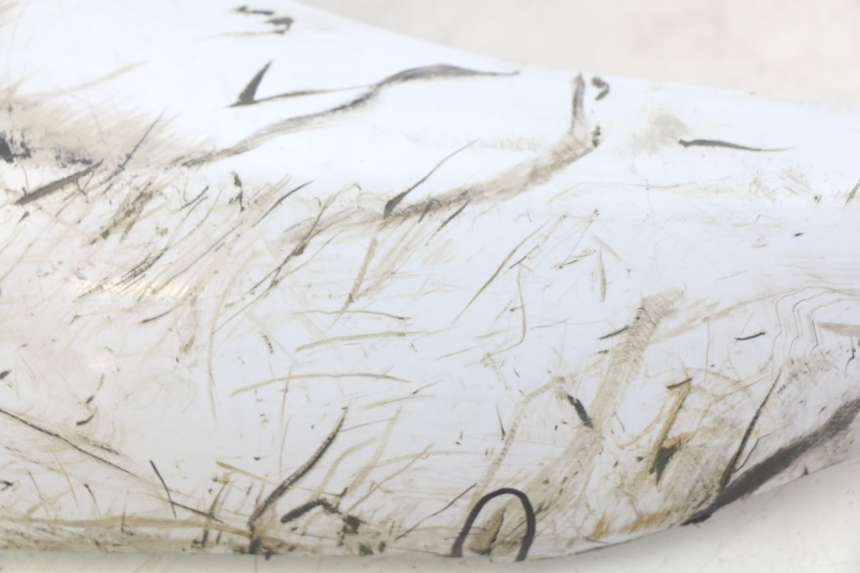 photo de RIGHT FRONT SIDE PANEL KAWASAKI Z 750 (2007 - 2013) - Fixing points details