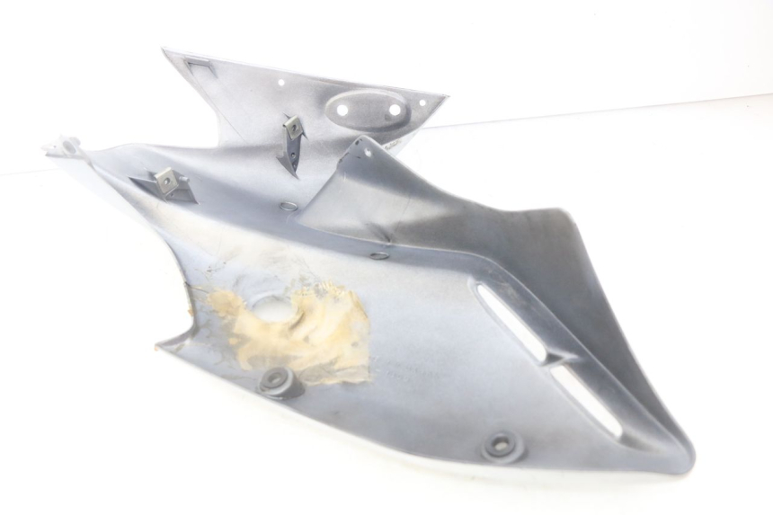 photo de RIGHT FRONT FAIRING KAWASAKI ZR7 ZR-7 S 750 (1999 - 2004) - Zoom on usage condition