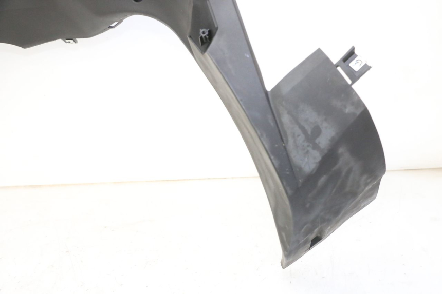 photo de LEFT FRONT FAIRING QUADRO 4 4D 350 (2015 - 2018) - High-resolution close-up