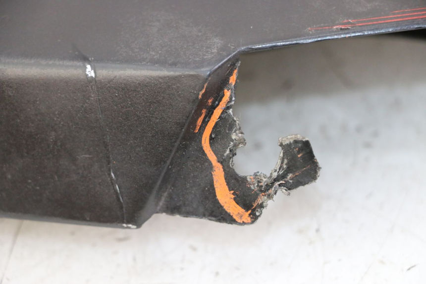 photo de LEFT FRONT FAIRING APRILIA RS 50 (1999 - 2005) - Surface and material condition