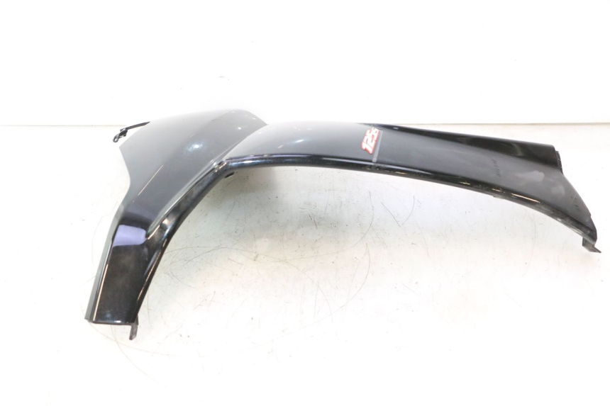 photo de LEFT FRONT FAIRING APRILIA ATLANTIC S 125 (2010 - 2013) - Fixing points details