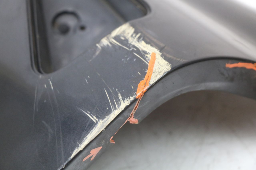 photo de LEFT FRONT SIDE PANEL BMW C1 125 (2000 - 2003) - Technical close-up