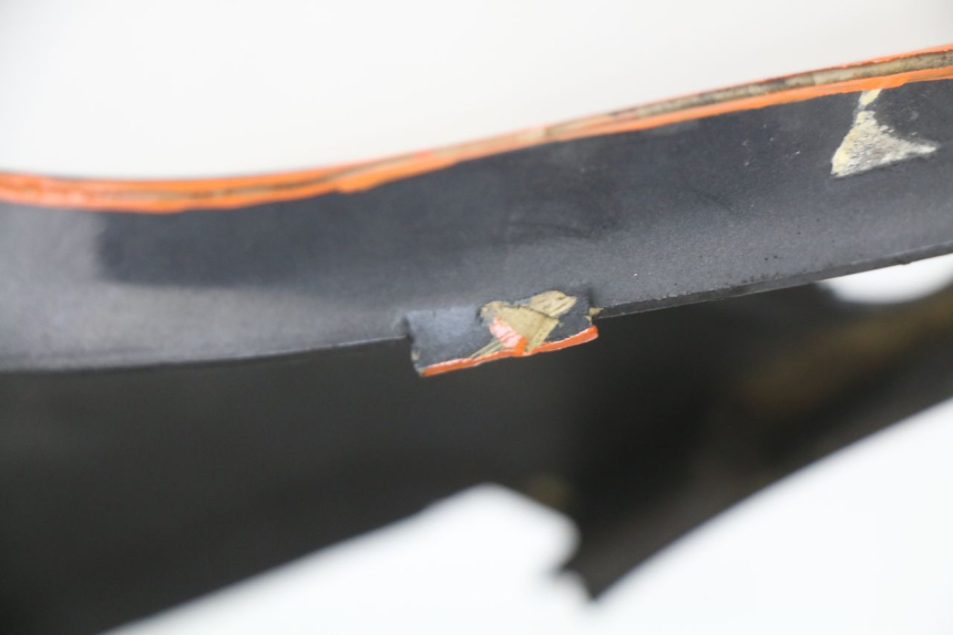 photo de LEFT FRONT SIDE PANEL BMW C1 125 (2000 - 2003) - Surface and material condition