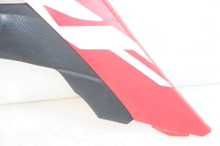 photo de LEFT FRONT SIDE PANEL HONDA CRF CR-F RX 450 (2017 - 2021) - Fixing points details