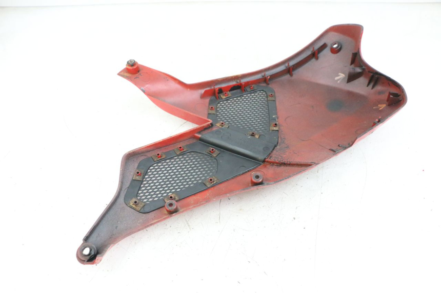 photo de LEFT FRONT SIDE PANEL GILERA DNA 50 (2000 - 2007) - Alternative perspective