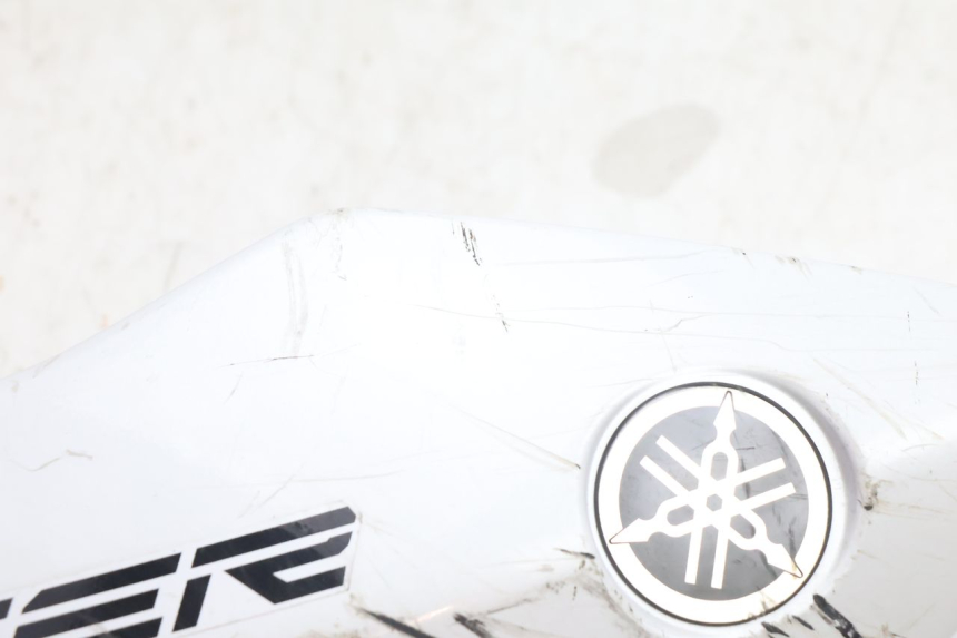 photo de LEFT FRONT FAIRING YAMAHA FZ8 800 (2010 - 2016) - Alternative perspective