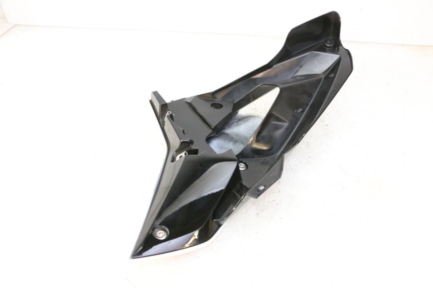 photo de LEFT FRONT FAIRING BMW G310 R 310 (2016 - 2020) - Alternative perspective