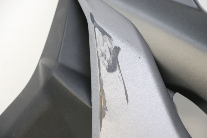 photo de LEFT FRONT FAIRING SUZUKI GSR 750 (2011 - 2017) - Distinctive features