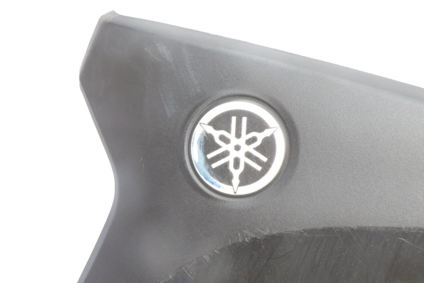 photo de FRONT LEFT LOWER SIDE PANEL YAMAHA N-MAX NMAX 125 (2021 - 2024) - Component detail