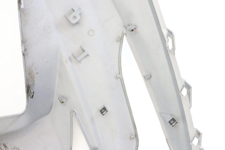 photo de LEFT FRONT FAIRING KYMCO X-TOWN XTOWN 125 (2016 - 2021) - Technical close-up