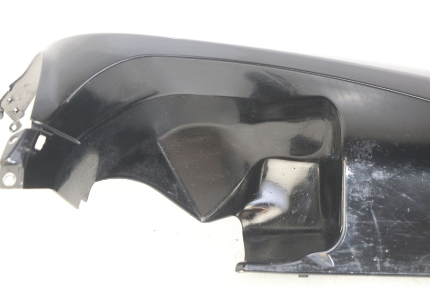 photo de LEFT FRONT SIDE PANEL MBK OVETTO 2T 50 (2007 - 2017) - Distinctive features