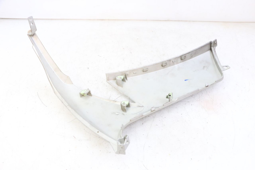 photo de LEFT FRONT FAIRING PEUGEOT CITYSTAR 2T 50 (2018 - 2021) - Surface and material condition