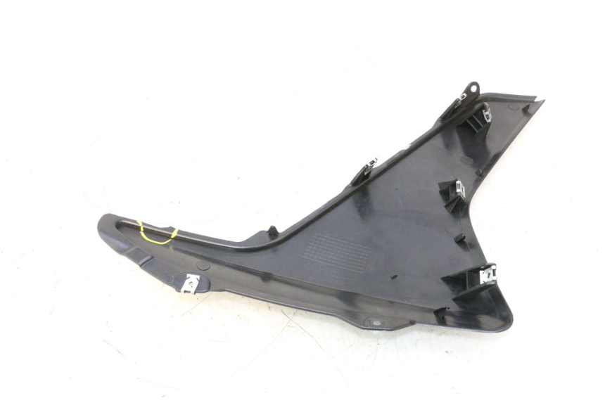 photo de LEFT FRONT FAIRING JM MOTORS R-MAX TECH 50 (2024 - 2026) - Fixing points details