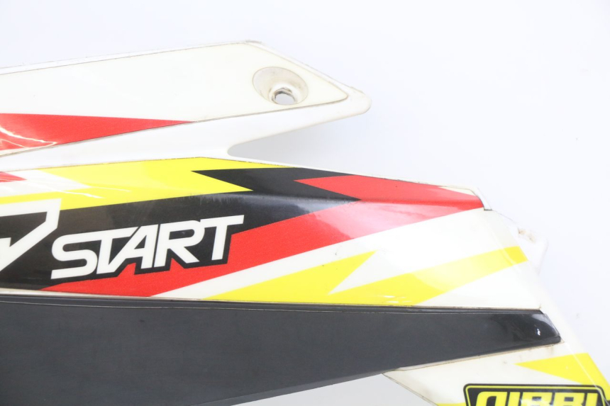 photo de LEFT FRONT SIDE PANEL YCF R-START 125 - Product overview