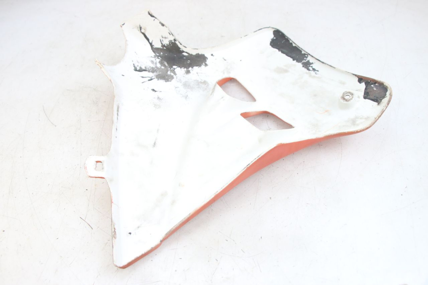 photo de LEFT FRONT SIDE PANEL GILERA RK 50 (1996 - 1999) - Technical close-up