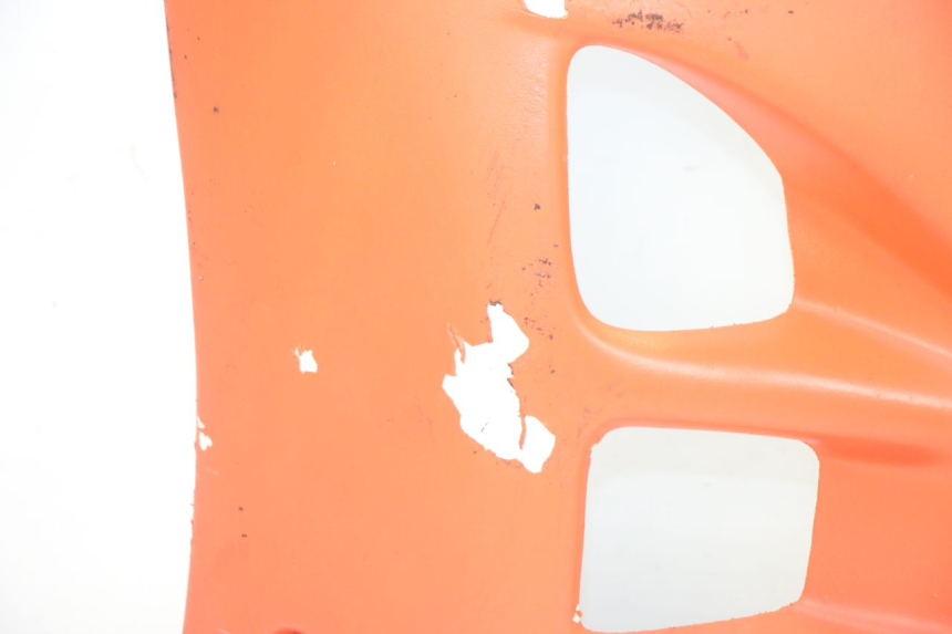 photo de LEFT FRONT SIDE PANEL GILERA RK 50 (1996 - 1999) - Fixing points details