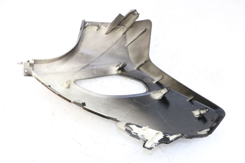 photo de LEFT FRONT FAIRING JM MOTORS SANTANA 50 (2014 - 2023) - Fixing points details
