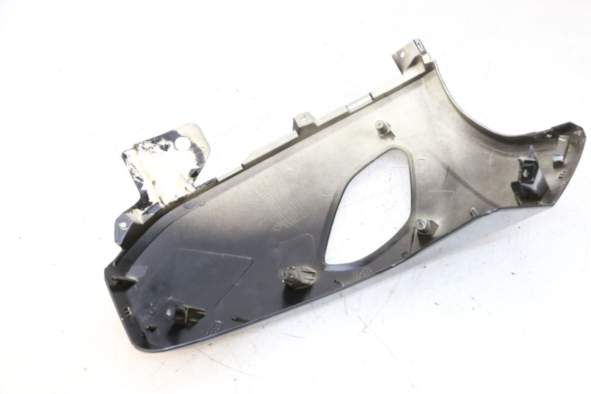 photo de LEFT FRONT FAIRING JM MOTORS SANTANA 50 (2014 - 2023) - Surface and material condition