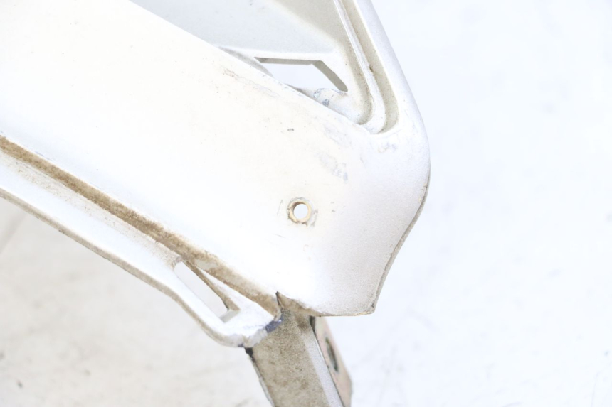 photo de LEFT FRONT SIDE PANEL PEUGEOT SPEEDFIGHT 100 (1997 - 2007) - Fixing points details