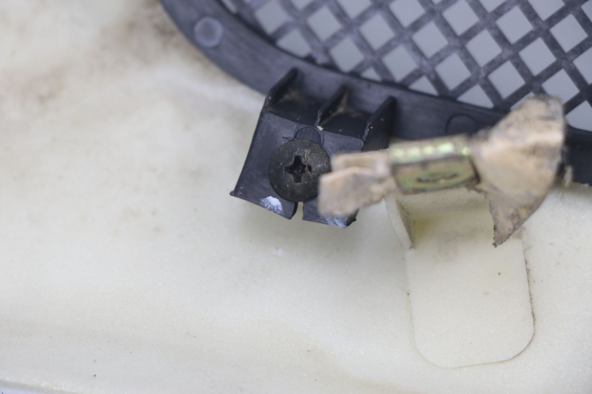 photo de LEFT FRONT FAIRING PEUGEOT SUM UP 125 (2008 - 2013) - Component detail