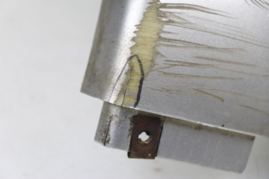 photo de LEFT FRONT FAIRING PEUGEOT SUM UP 125 (2008 - 2013) - High-resolution close-up