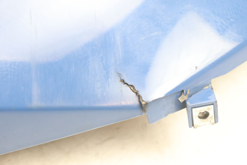 photo de LEFT FRONT SIDE PANEL YAMAHA TDM ABS 900 (2002 - 2014) - Technical close-up
